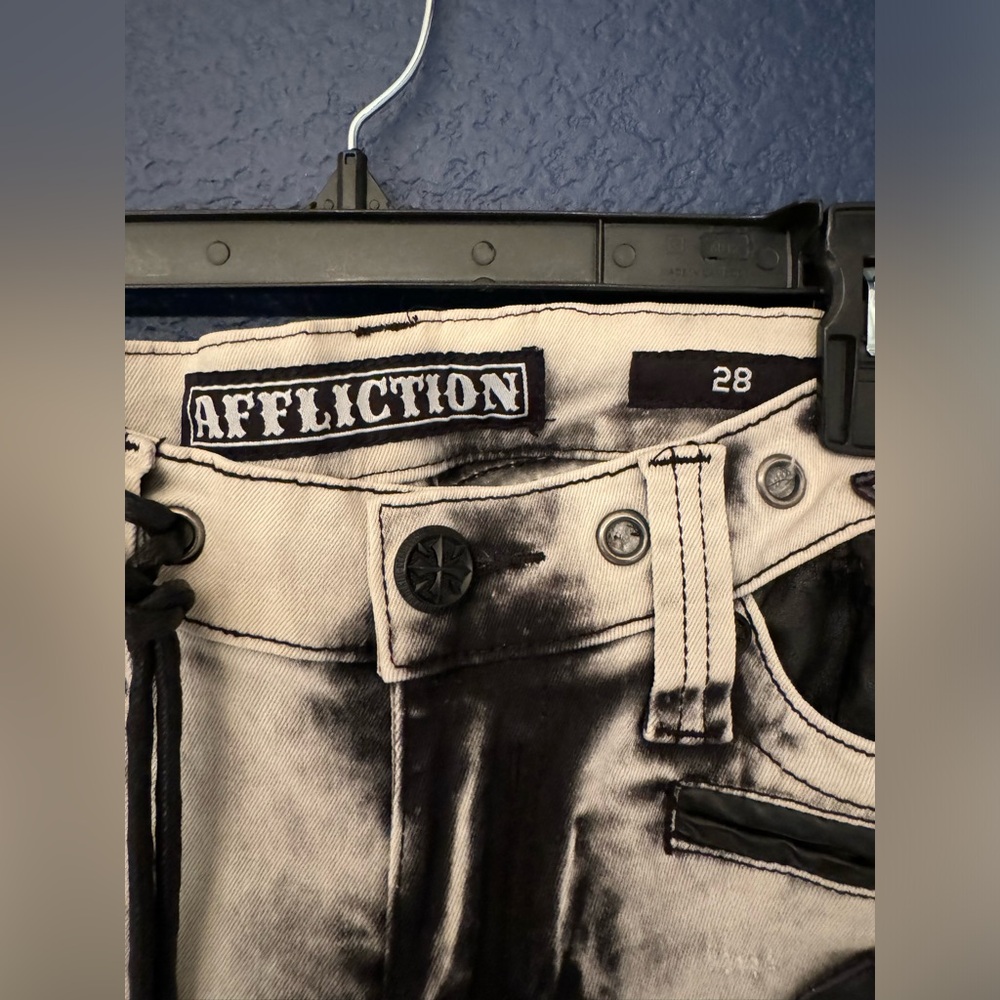 Affliction Women’s White & Black Raquel Womens Bleached Jeans Size 28 - Picture 8 of 14